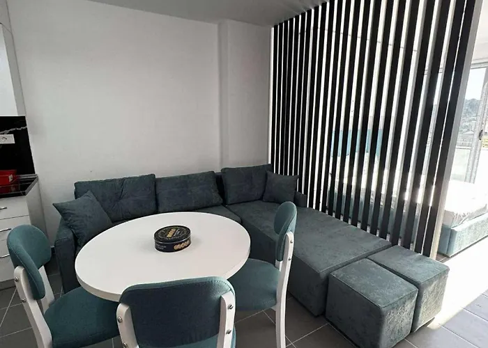 Joanon's Landscape View Apartment Golem (Tirana)