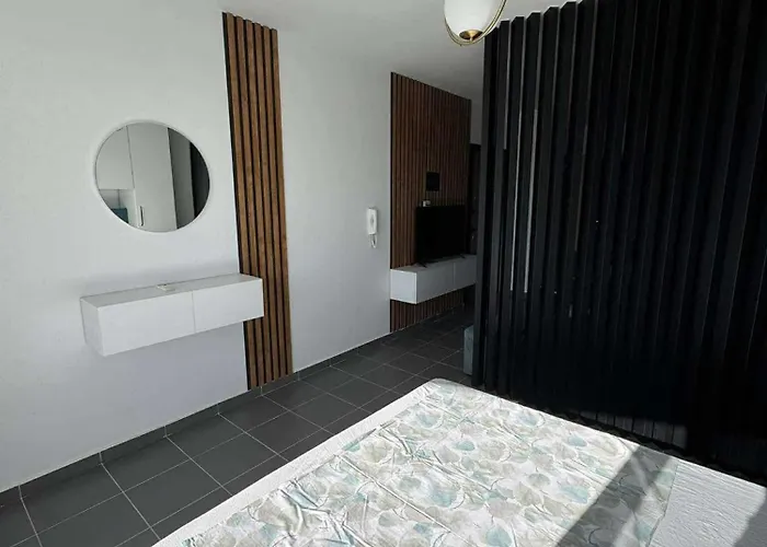 Joanon's Landscape View