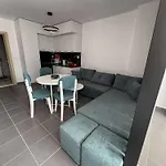 Joanon's Landscape View Apartment Golem (Tirana)