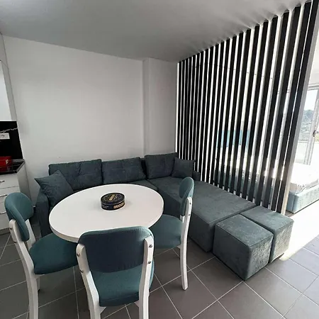 Joanon's Landscape View Apartman Golem